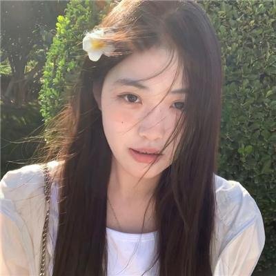 少女地球守护者 海报